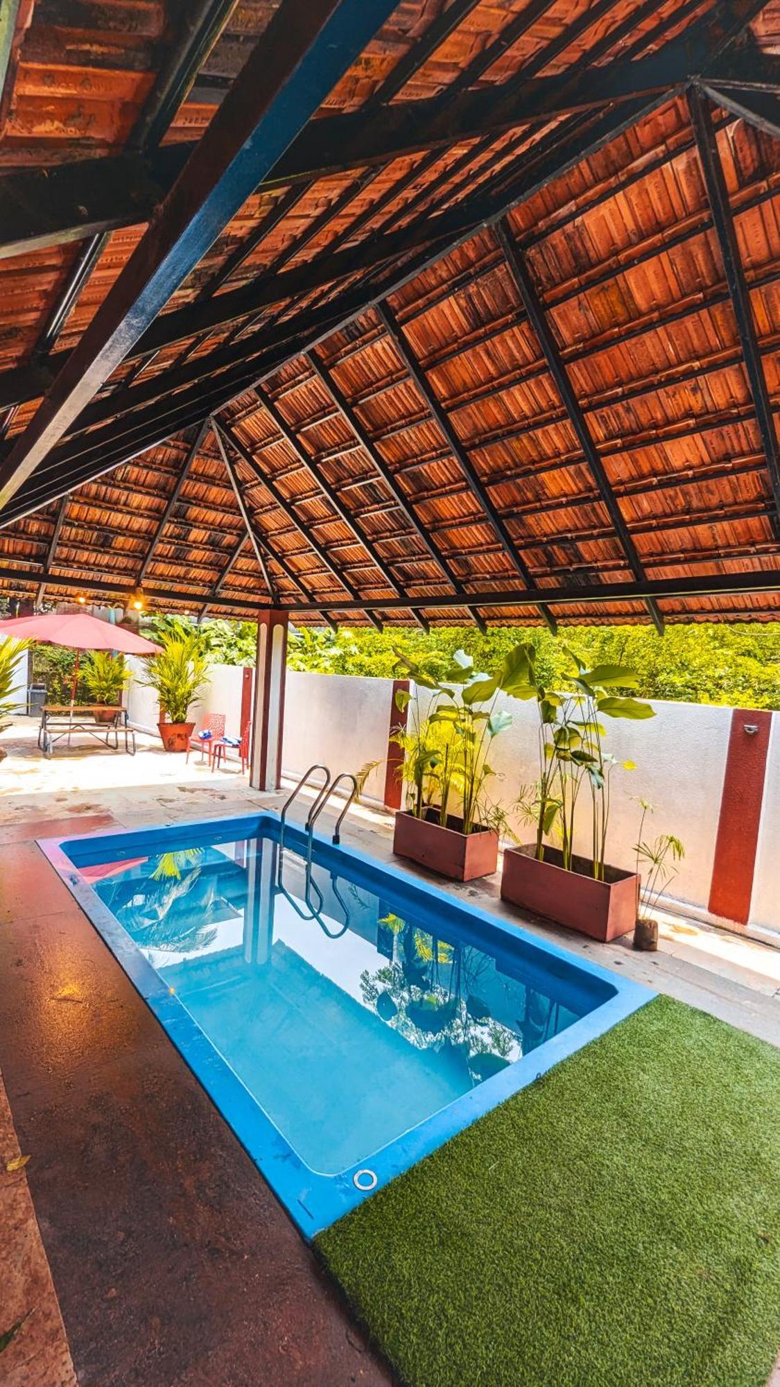 The First House By V3Homestay 4Bhk Private Pool Calangute Exterior photo