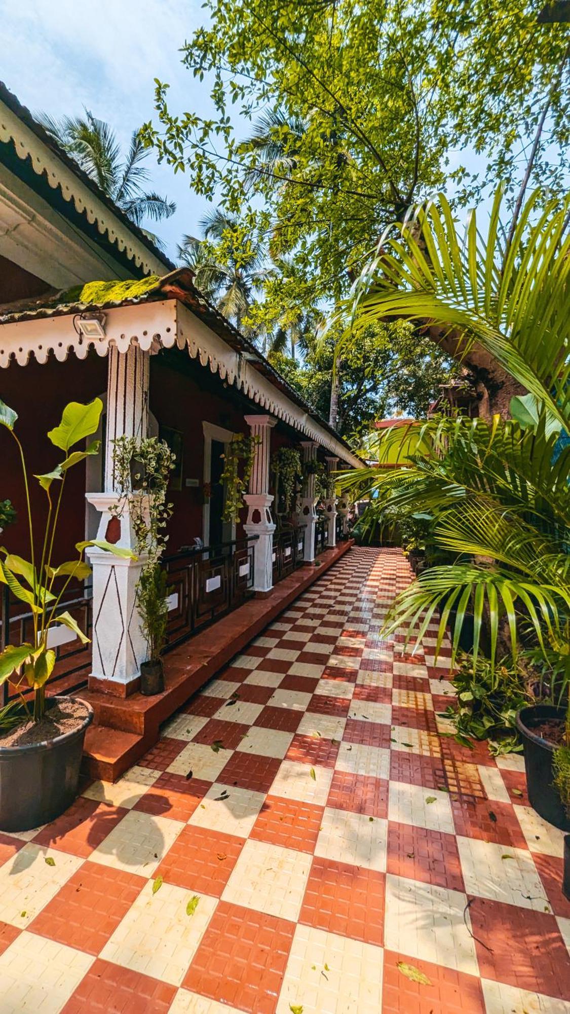 The First House By V3Homestay 4Bhk Private Pool Calangute Exterior photo