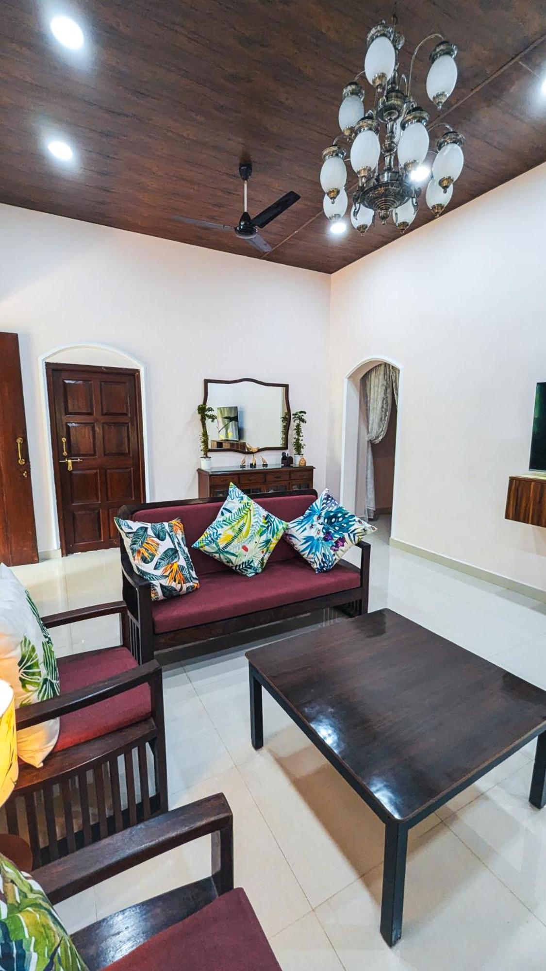 The First House By V3Homestay 4Bhk Private Pool Calangute Exterior photo